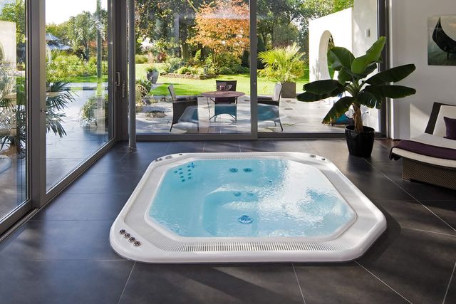 Whirlpool für Zuhause - Carsten Päsler - Pools & Wellness in Wietmarschen 